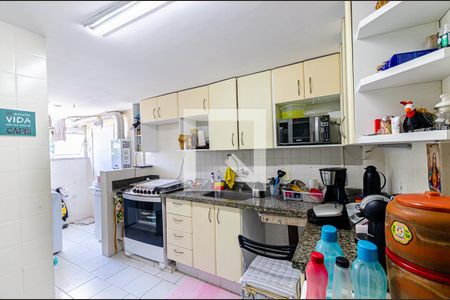 Apartamento à venda com 120m², 3 quartos e 1 vagaCozinha 