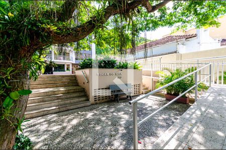 Entrada de apartamento à venda com 3 quartos, 120m² em Ingá, Niterói