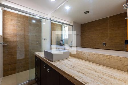 Apartamento à venda com 120m², 3 quartos e 1 vagaBanheiro da Suíte