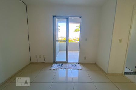 Sala de apartamento à venda com 2 quartos, 60m² em Irajá, Rio de Janeiro