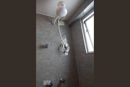 Apartamento para alugar com 65m², 2 quartos e 1 vagaBanheiro