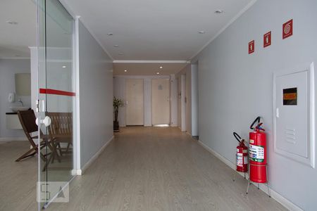 Apartamento para alugar com 65m², 2 quartos e 1 vagaHall de entrada