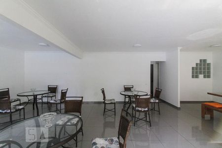 Apartamento para alugar com 76m², 3 quartos e 1 vaga Apartamento para alugar com 76m², 3 quartos e 1 vagaÁrea comum - Salão de festas