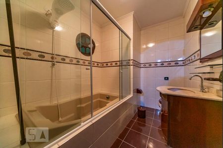 Casa à venda com 250m², 3 quartos e 2 vagas Casa à venda com 250m², 3 quartos e 2 vagasBanheiro do Quarto 3