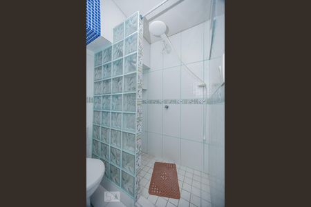 Casa à venda com 168m², 3 quartos e 1 vagaBanheiro da suna