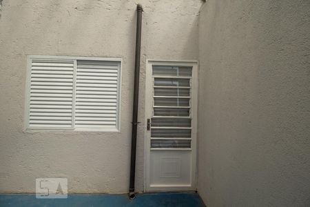 Studio para alugar com 20m², 1 quarto e sem vaga Studio para alugar com 20m², 1 quarto e sem vagaEntrada