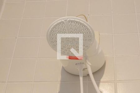 Casa à venda com 145m², 2 quartos e 2 vagasChuveiro