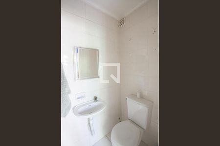 Casa à venda com 145m², 2 quartos e 2 vagasBanheiro de Serviço