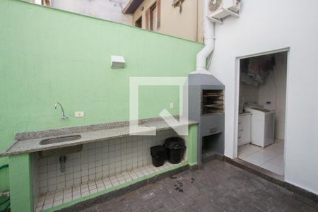 Casa à venda com 145m², 2 quartos e 2 vagasChurrasqueira