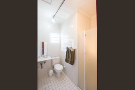 Casa à venda com 145m², 2 quartos e 2 vagasBanheiro Suíte 2