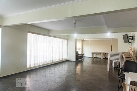 Apartamento para alugar com 70m², 3 quartos e 1 vaga Apartamento para alugar com 70m², 3 quartos e 1 vagaSalão de fetas