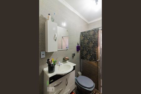 Casa à venda com 153m², 3 quartos e 2 vagasBanheiro da Suíte