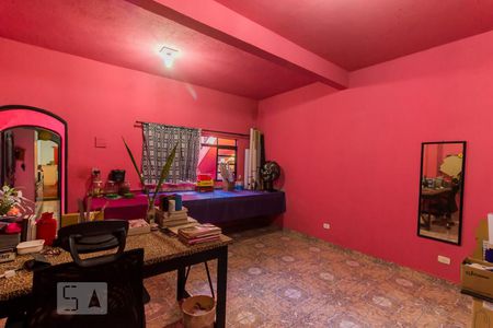 Casa à venda com 153m², 3 quartos e 2 vagasEscritório