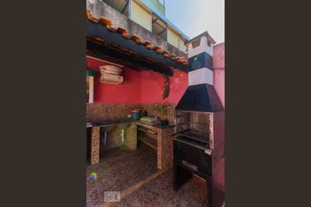 Casa à venda com 153m², 3 quartos e 2 vagasChurrasqueira