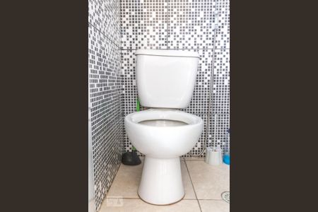 Casa à venda com 250m², 9 quartos e 1 vaga Casa à venda com 250m², 9 quartos e 1 vagaVaso