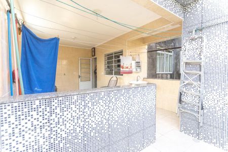 Casa à venda com 250m², 9 quartos e 1 vaga Casa à venda com 250m², 9 quartos e 1 vagaÁrea de serviço