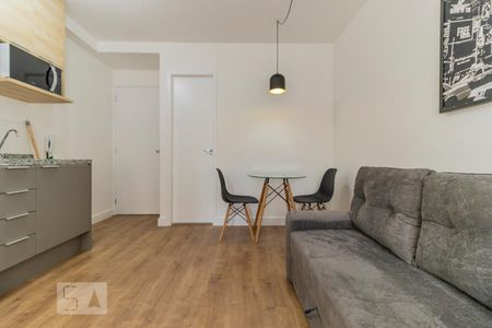 Studio - Mesa de kitnet/studio para alugar com 1 quarto, 24m² em Consolação, São Paulo