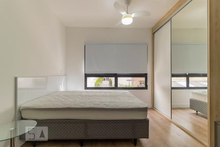 Studio - Persiana de kitnet/studio para alugar com 1 quarto, 24m² em Consolação, São Paulo
