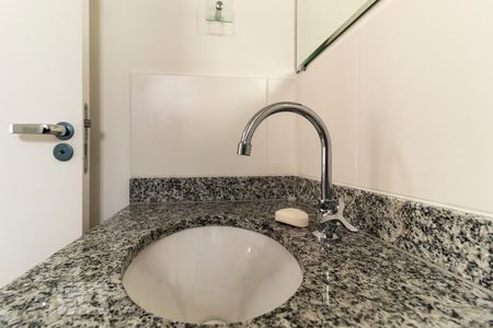 Banheiro - Pia de kitnet/studio para alugar com 1 quarto, 24m² em Consolação, São Paulo