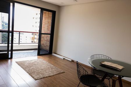 Sala de apartamento para alugar com 1 quarto, 52m² em Higienópolis, São Paulo