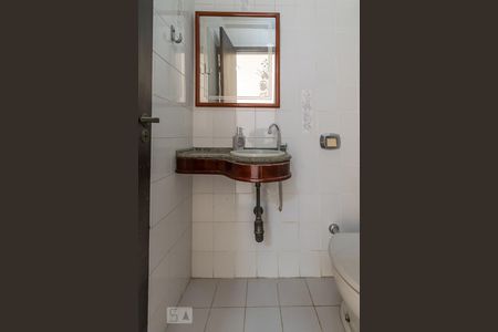 Casa de condomínio para alugar com 115m², 3 quartos e sem vagaLavabo