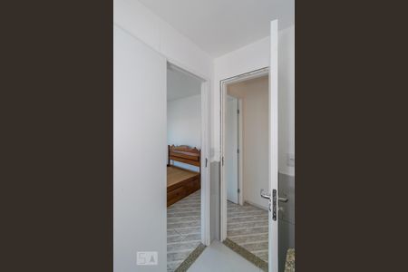 Casa de condomínio para alugar com 115m², 3 quartos e sem vagaBanheiro canadense (suíte e social)