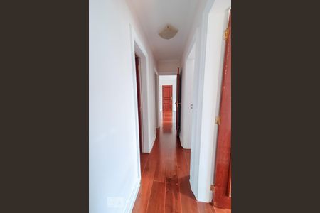 Apartamento para alugar com 108m², 3 quartos e 2 vagasCorredor