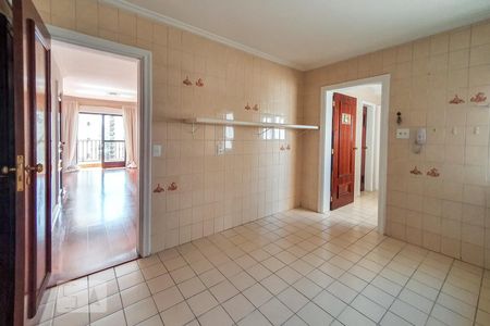 Apartamento para alugar com 108m², 3 quartos e 2 vagasCozinha