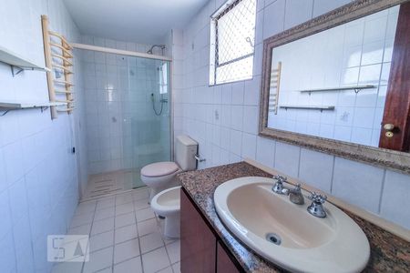 Apartamento para alugar com 108m², 3 quartos e 2 vagasBanheiro da Suíte