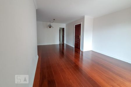 Apartamento para alugar com 108m², 3 quartos e 2 vagasSala