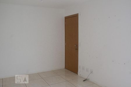 Sala de apartamento para alugar com 2 quartos, 39m² em Jardim Caiapiá, Cotia