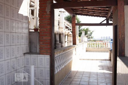 Casa à venda com 122m², 2 quartos e 2 vagasChurrasqueira