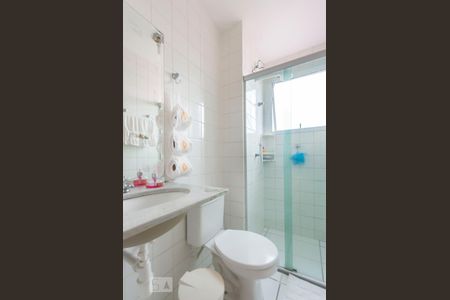 Banheiro de apartamento à venda com 2 quartos, 47m² em Jardim Ipaussurama, Campinas