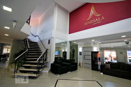 Apartamento para alugar com 47m², 1 quarto e 1 vagaHall social