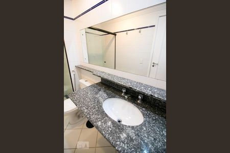 Apartamento para alugar com 47m², 1 quarto e 1 vagaBanheiro - Pia