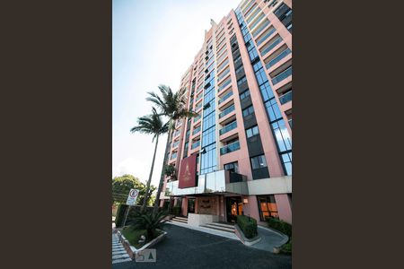 Apartamento para alugar com 47m², 1 quarto e 1 vagaFachada e portaria