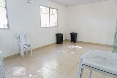 Apartamento à venda com 47m², 2 quartos e 1 vagaSalão de festas
