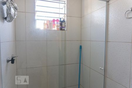 Apartamento à venda com 47m², 2 quartos e 1 vagaBanheiro - chuveiro