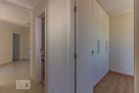 Apartamento à venda com 83m², 3 quartos e 1 vagaCorredor
