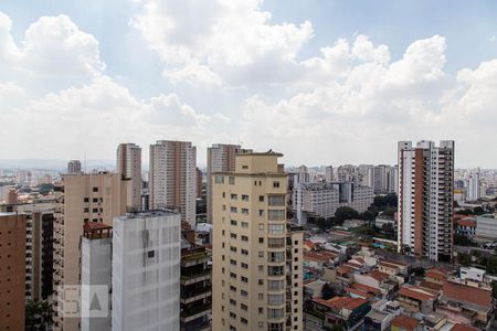 Apartamento à venda com 246m², 4 quartos e 6 vagas Apartamento à venda com 246m², 4 quartos e 6 vagasVista