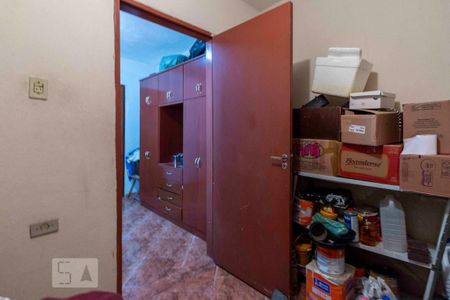 Casa à venda com 137m², 3 quartos e 2 vagas Casa à venda com 137m², 3 quartos e 2 vagasQuarto 2