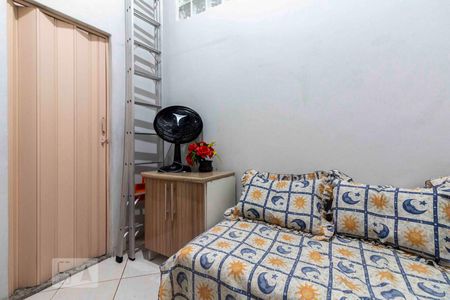 Casa à venda com 137m², 3 quartos e 2 vagas Casa à venda com 137m², 3 quartos e 2 vagasEscritório