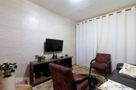 Sala de casa à venda com 3 quartos, 137m² em Vila Paranaguá, São Paulo