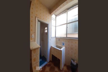 Apartamento para alugar com 85m², 2 quartos e 1 vagaÁrea de Serviço