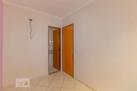 Casa à venda com 200m², 3 quartos e 3 vagasQuarto 2 Suíte