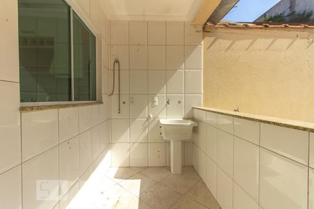 Casa à venda com 200m², 3 quartos e 3 vagasLavanderia