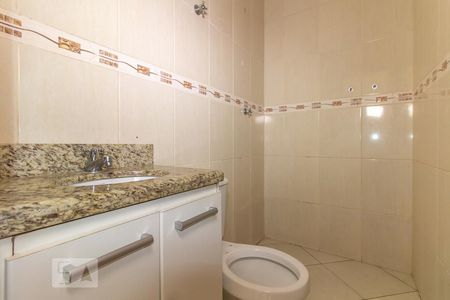 Casa à venda com 200m², 3 quartos e 3 vagasBanheiro Suíte Quarto 3