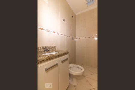 Casa à venda com 200m², 3 quartos e 3 vagasBanheiro Suíte Quarto 3