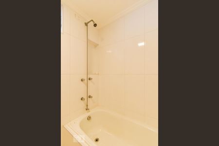 Apartamento à venda com 85m², 2 quartos e 1 vagaBanheiro Social