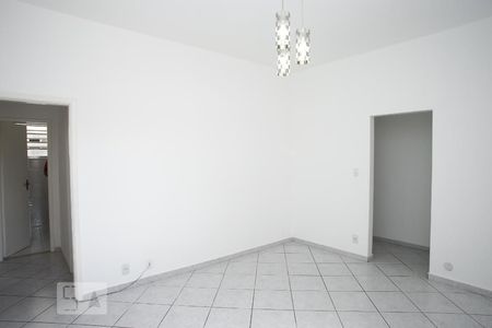 Sala de apartamento para alugar com 2 quartos, 75m² em Grajau, Rio de Janeiro